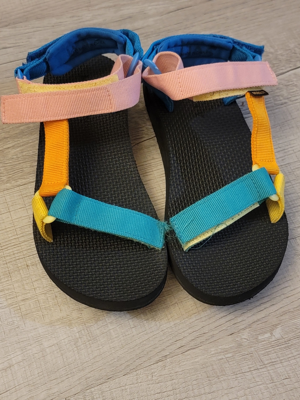 MUBOLIY Colorful Strappy Sport Sandals Hiking Walking Camping Size 7
